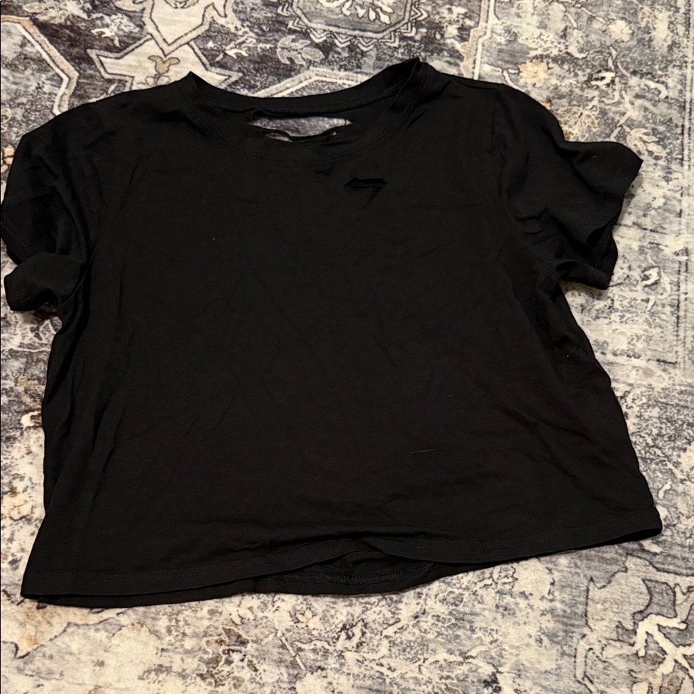 SHEIN Black Short Sleeve Tee